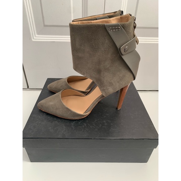 Cute Suede Ankle Heels - Picture 3 of 4